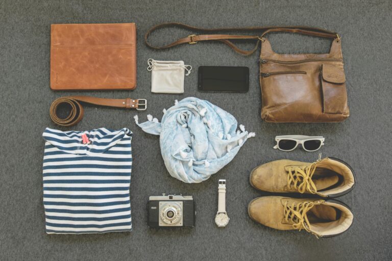Mastering Timeless Elegance: How to Nail the Old Money Style from Head to Toe